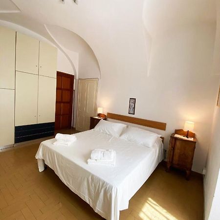 Central Daire Dolceacqua Dış mekan fotoğraf