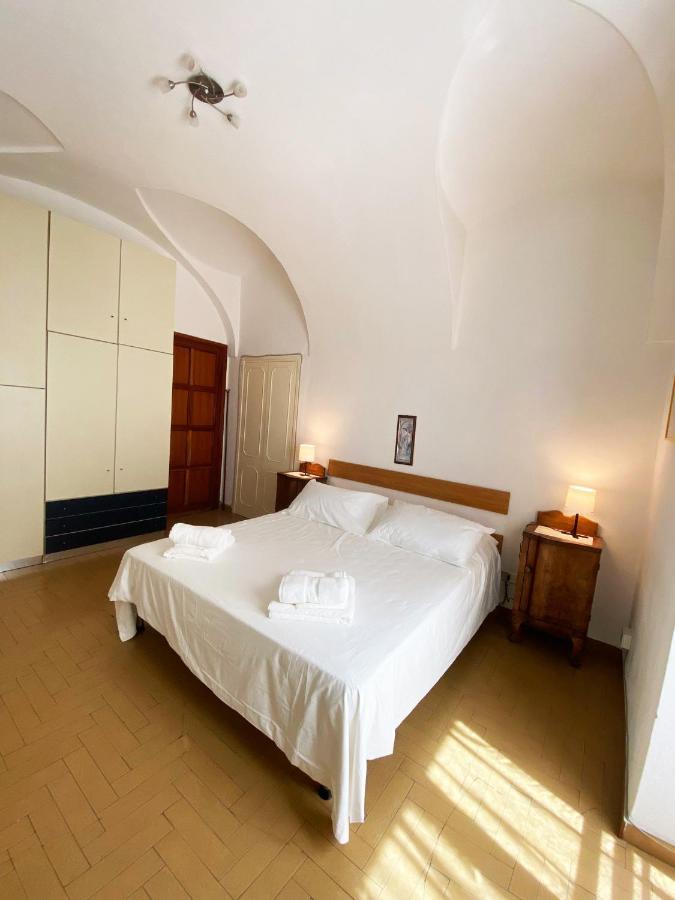 Central Daire Dolceacqua Dış mekan fotoğraf